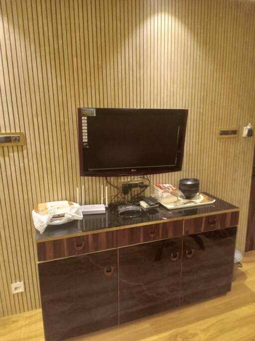 Ostro Inn Studio Apartment Колката Екстер'єр фото